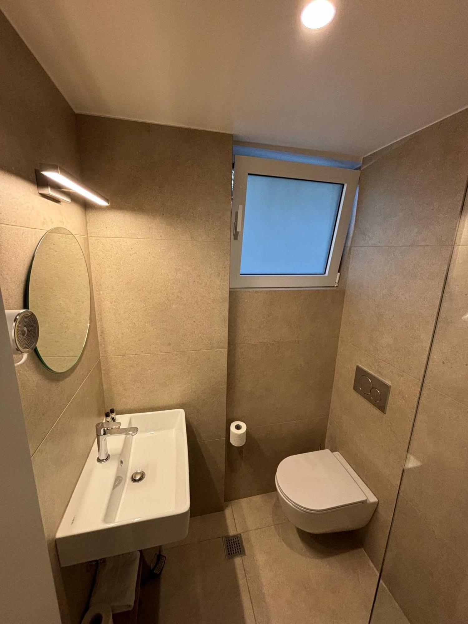 Hotel Maroussi Atenas Quarto foto