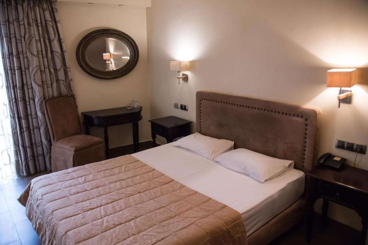 Hotel Maroussi Atenas Exterior foto